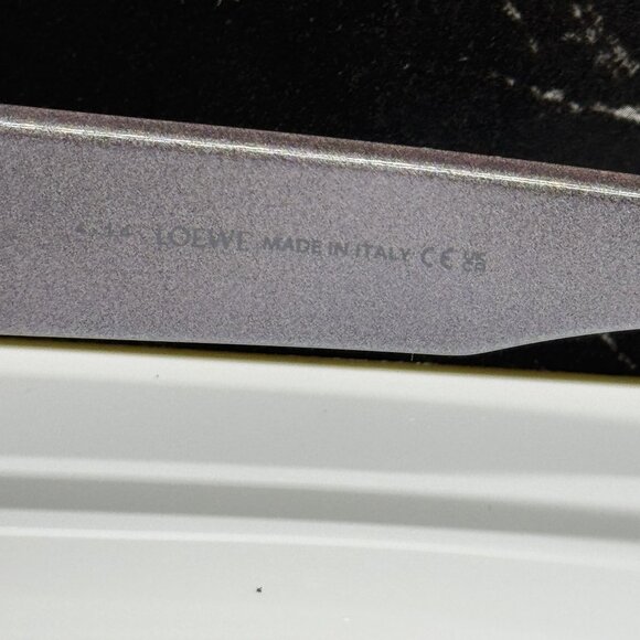 NEW LOEWE GREY UNISEX SUNGLASSES LOEWE LW40033I 05X